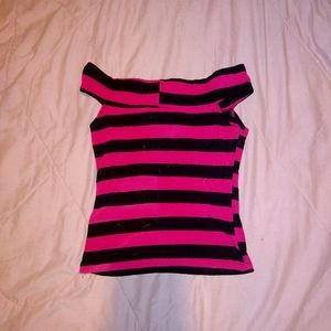 Lipsy Off the shoulder shirt